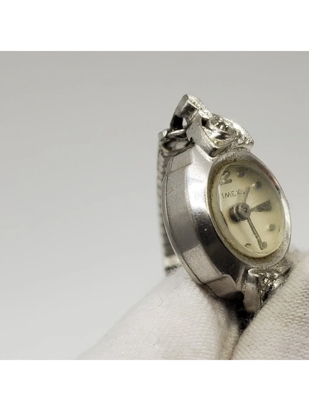 Vintage Timex Rhodium Plate Bezel Mechanical Watch Women For Parts Or Repair